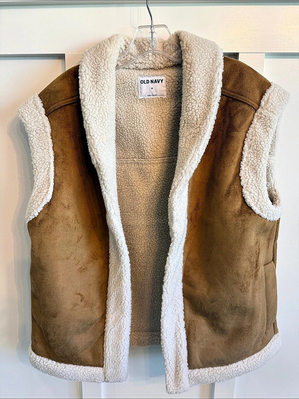 Old Navy Faux-Suede Sherpa-Trim Vest Brown & Cream Medium